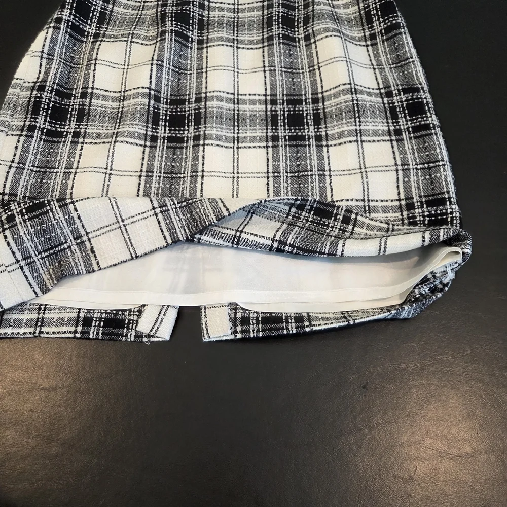 Antonio Melani Plaid Black and White Pencil Women's Skirt Size 6